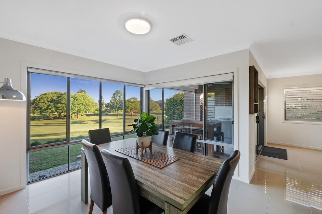 Windaroo QLD Accommodation Sunshine Coast