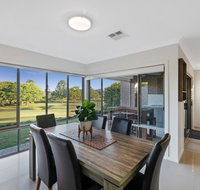 Fairway Village  Windaroo Lakes Golf Club - Accommodation Sunshine Coast
