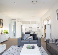 Family Size Apartment Close to Westmead Hospital - Accommodation Sunshine Coast