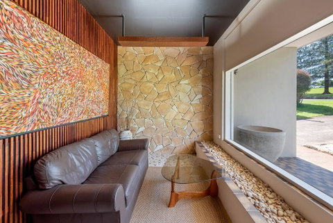 Fi's Relaxing Beach House - Accommodation Sunshine Coast 3