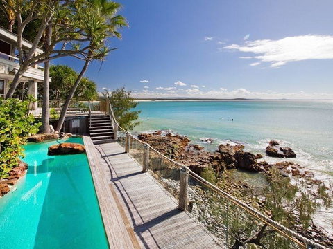 First Point - Accommodation Sunshine Coast 1