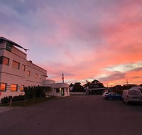 Fish Creek Hotel - Accommodation Sunshine Coast