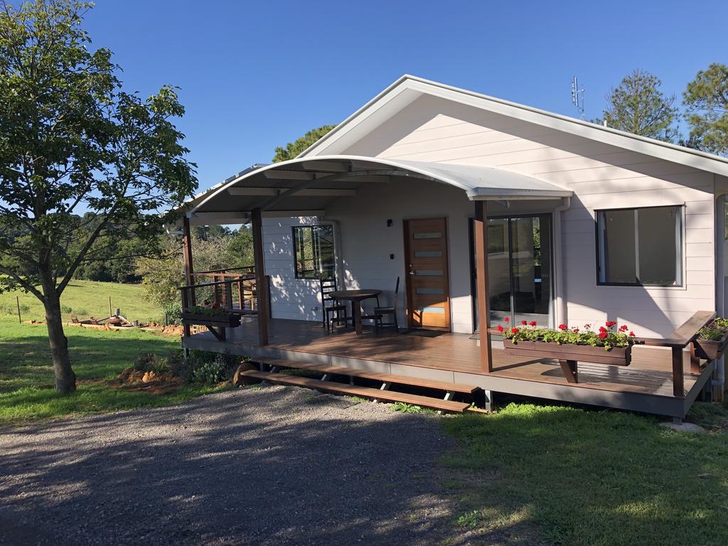 Booroobin QLD Accommodation Sunshine Coast