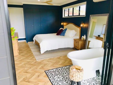 Fletchers Ridge Brand New Luxury Guest House - Accommodation Sunshine Coast 1