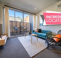 Floral on Frew - Heart of the CBD - Wifi - Netflix - Accommodation Sunshine Coast
