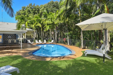 Flynns On Surf Beach Villas - Accommodation Sunshine Coast 2