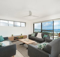 Forever Fingal at Fingal Bay - Accommodation Sunshine Coast