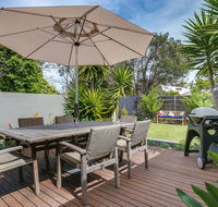 Front Beach Shack - renovated house in a quiet location - Accommodation Sunshine Coast
