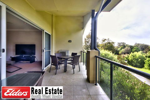 Front Creek Unit No 5 - Accommodation Sunshine Coast 0
