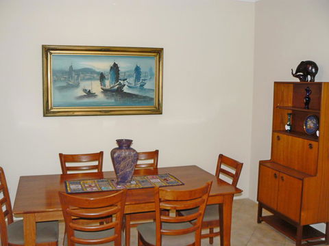 Geraldton Luxury Retreat 2 - Accommodation Sunshine Coast 2