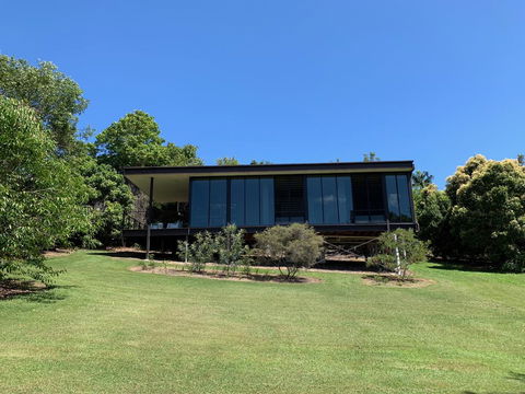 Glass On Glasshouse - Accommodation Sunshine Coast 3