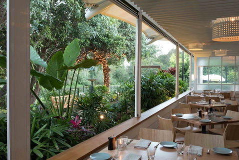 Glen Hotel And Suites - Accommodation Sunshine Coast 3