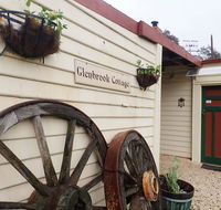 Glenbrook House  Cottage - Accommodation Sunshine Coast