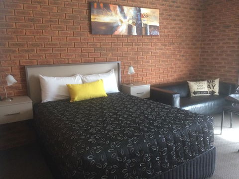 Glider City Motel Benalla - Accommodation Sunshine Coast 2
