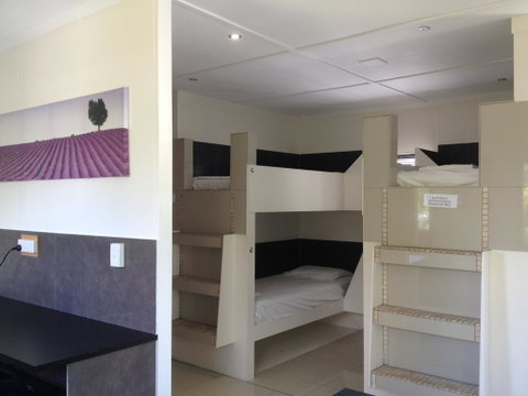 Globetrotters International - Accommodation Sunshine Coast 1