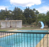 Golden Hills Motel