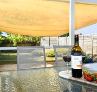Goolwa Blue Escape - WiFi - Pet-Friendly - Accommodation Sunshine Coast