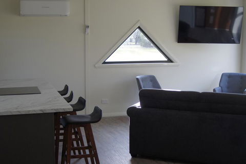 Goolwa Spa & River Retreat House - Accommodation Sunshine Coast 1