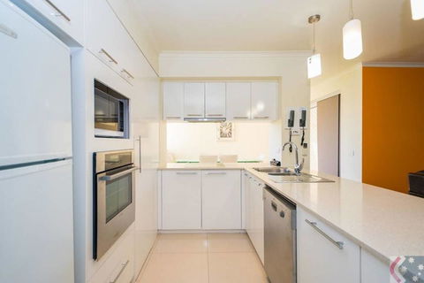 Gorgeous 4 Bed Beachside Apartment - Diamond Beach Resort - Accommodation Sunshine Coast 1