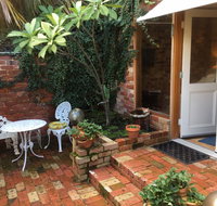 Gorgeous studio 2 minutes from the heart of Subiaco - Accommodation Sunshine Coast