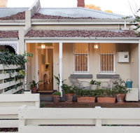 Gorgeous Subiaco cottage - Accommodation Sunshine Coast