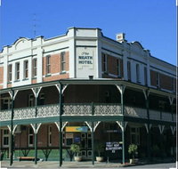 Grand Neath Hotel