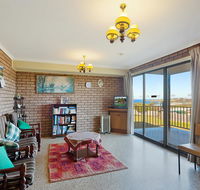 Grandview Apartment - Ocean Views - Accommodation Sunshine Coast