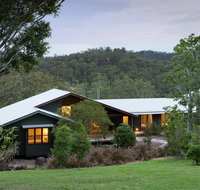 Grandview Retreat - Accommodation Sunshine Coast