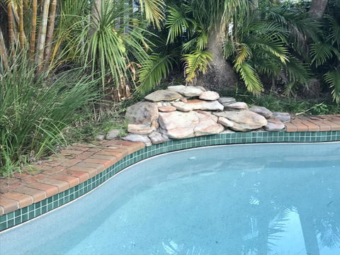 Guest House On Hyde - Accommodation Sunshine Coast 1