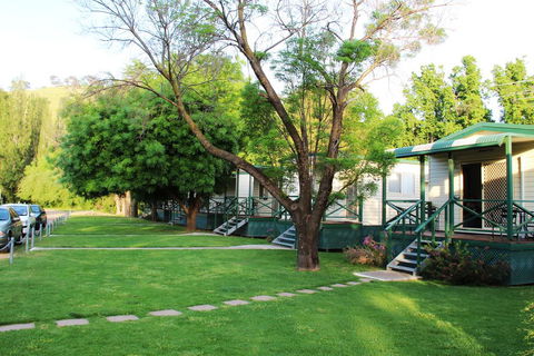 Gundagai Cabins & Tourist Park - Accommodation Sunshine Coast 0