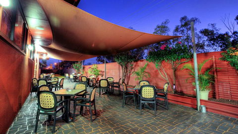 Halls Creek Motel - Accommodation Sunshine Coast 0