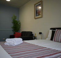 Hamilton Lakeside Motel