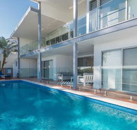 Hamptons Coastline Retreat- Waterfront with a Heated Pool - Accommodation Sunshine Coast