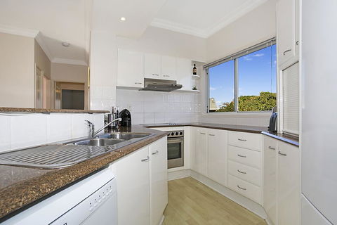 Harmony Apartment - Accommodation Sunshine Coast 2