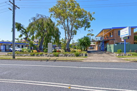Haven Waters Motel & Apartments - Accommodation Sunshine Coast 1