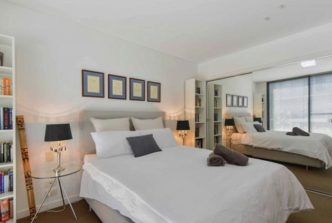 HAZEL Chapel St Socialite. Pool, Spa & Gym - Accommodation Sunshine Coast 2