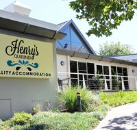 Henry's Quirindi - Accommodation Sunshine Coast