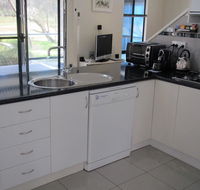 Hidden Grove Retreat - Accommodation Sunshine Coast