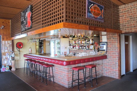 High Country Motel - Accommodation Sunshine Coast 0