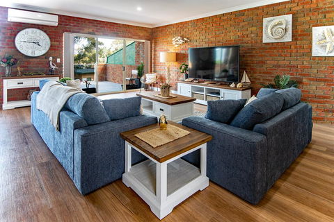 High Tide Five Star Appartment - Accommodation Sunshine Coast 0
