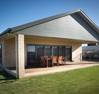 Highview on Victoria Coffin Bay - Accommodation Sunshine Coast