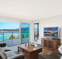 Hillcrest Views of Wagonga - Accommodation Sunshine Coast