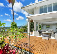 Hilltop Rainforest Retreat - Accommodation Sunshine Coast
