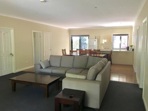 Hillview Farmstay - Accommodation Sunshine Coast 1