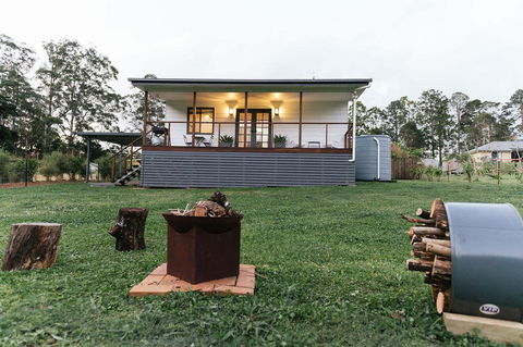 Hinterland Boutique Cottages -Cozy Cottage - Accommodation Sunshine Coast 2