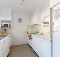 Hit The Beach - Accommodation Sunshine Coast