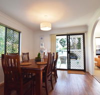 Holiday House - Accommodation Sunshine Coast