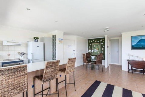 Home Away From Home With Sweeping Ocean Views - Unit 12, 60 Peregian Esplanade - Accommodation Sunshine Coast 3
