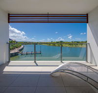 HomePlus - Lakeview Morden Townhouse - Accommodation Sunshine Coast