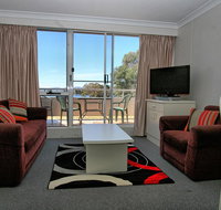 Horizons 213/10 Kosciuszko Road - Accommodation Sunshine Coast